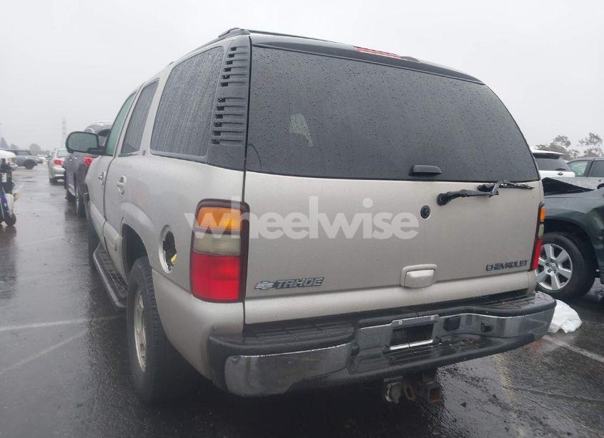 Photo 3 of 2004 Chevrolet Tahoe LT (VIN 1GNEC13T24R186187)