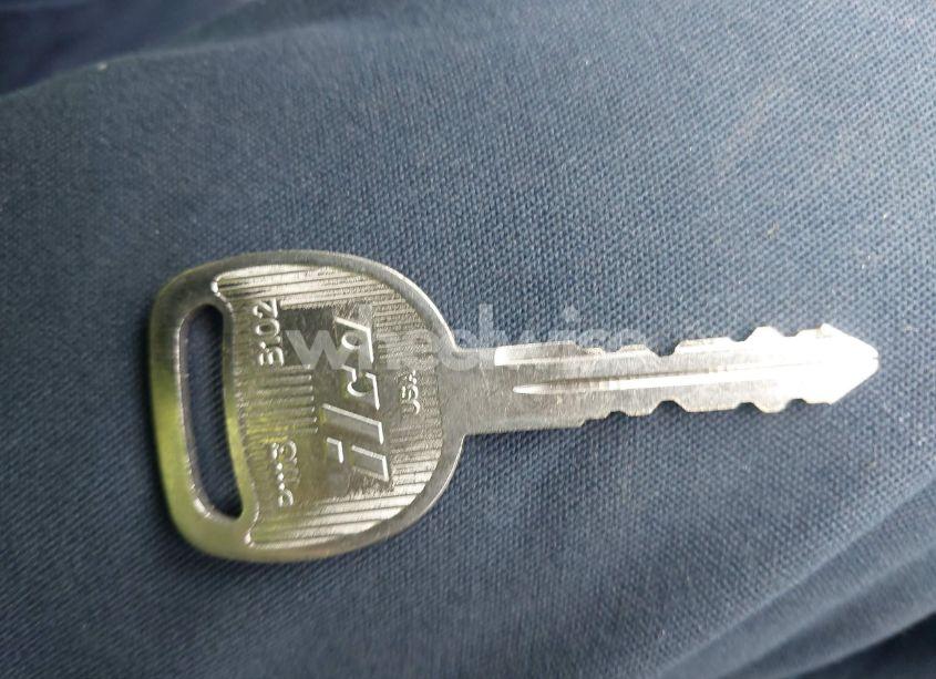 Photo 11 of 2005 Chevrolet Tahoe LS (VIN 1GNEC13T25R101835)