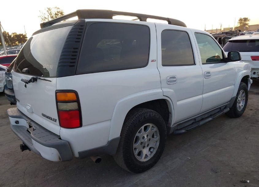 Photo 4 of 2005 Chevrolet Tahoe Z71 (VIN 1GNEC13T25R262850)