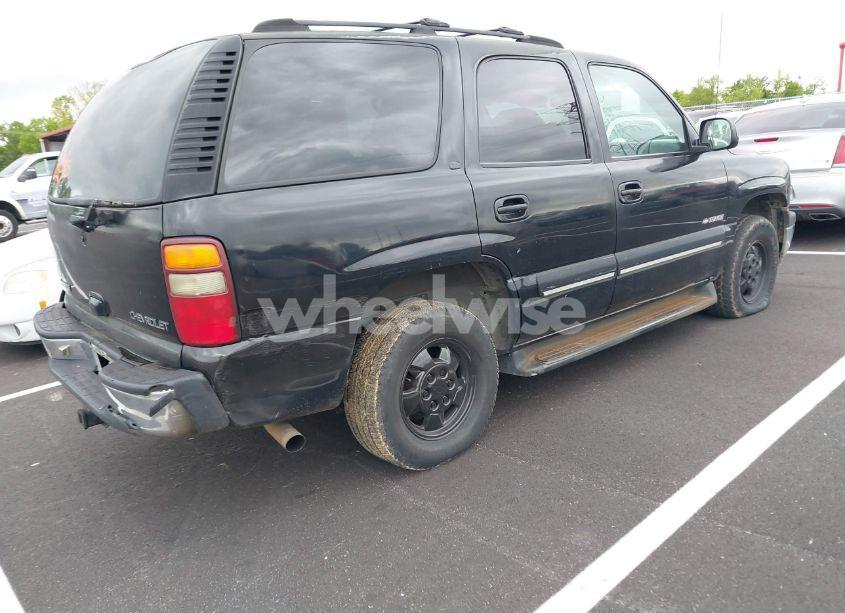 Photo 4 of 2001 Chevrolet Tahoe LT (VIN 1GNEC13T31J135887)