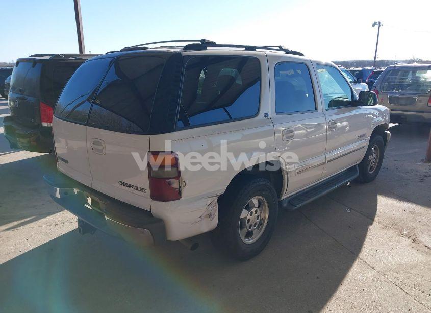 Photo 4 of 2001 Chevrolet Tahoe LT (VIN 1GNEC13T31J187701)