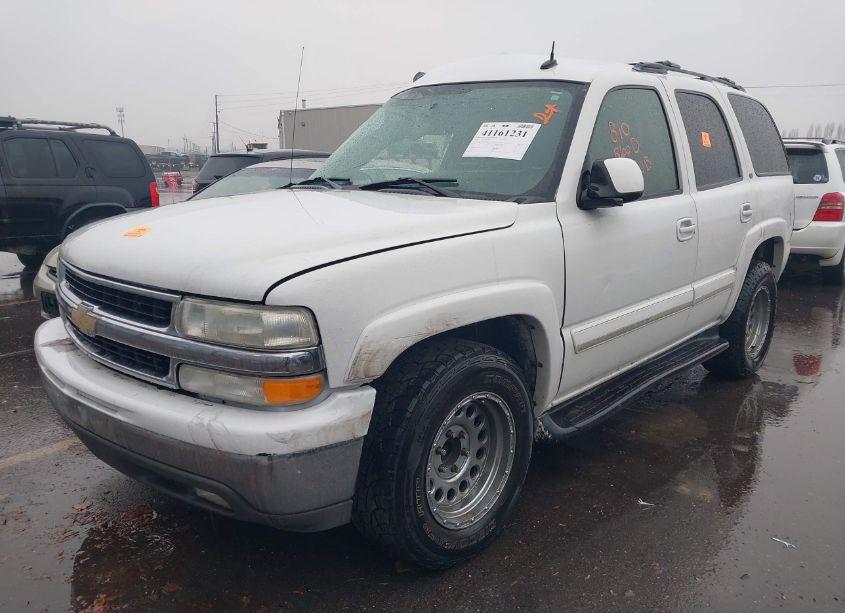 Photo 2 of 2004 Chevrolet Tahoe LT (VIN 1GNEC13T34J222001)