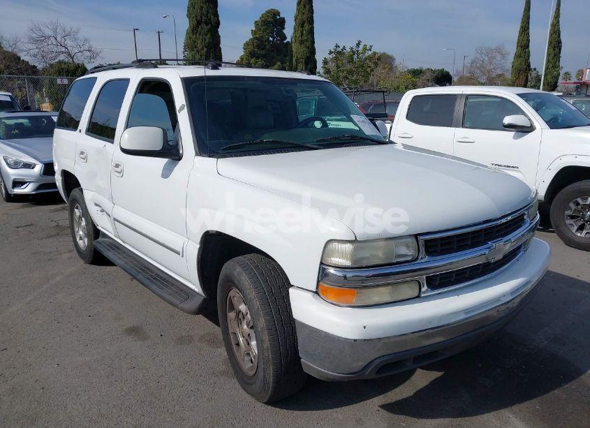 2004 Chevrolet Tahoe LT (VIN 1GNEC13T34R142456) main photo