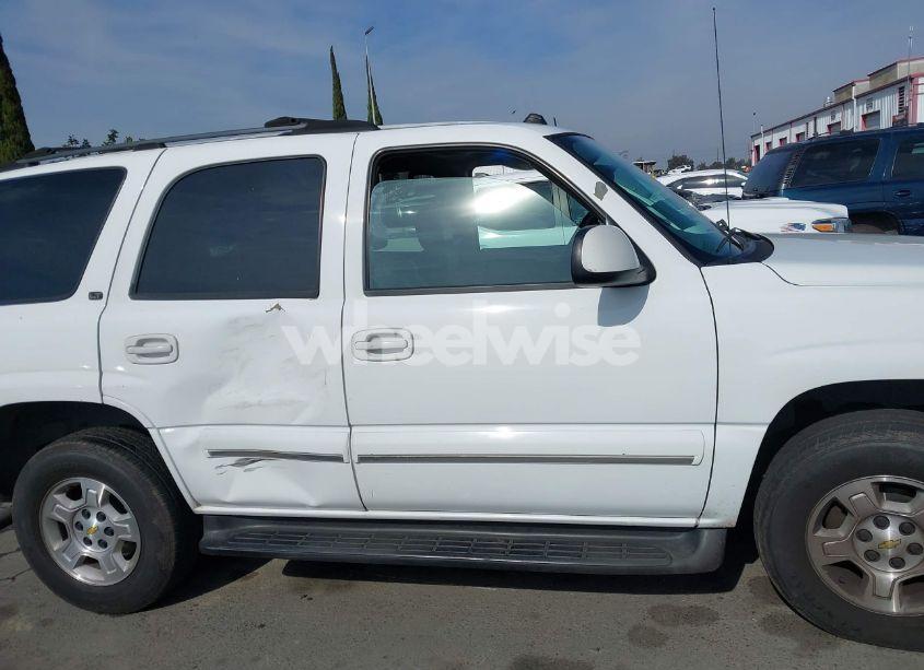 Photo 13 of 2004 Chevrolet Tahoe LT (VIN 1GNEC13T34R142456)