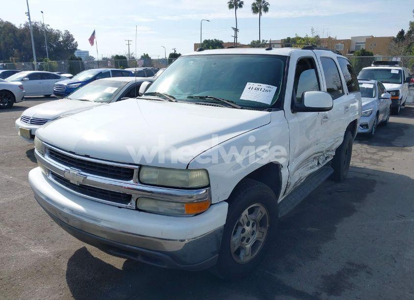 Photo 2 of 2004 Chevrolet Tahoe LT (VIN 1GNEC13T34R142456)