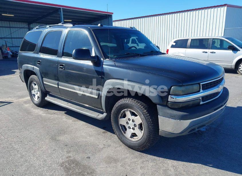 2005 Chevrolet Tahoe LT (VIN 1GNEC13T35J149519) main photo