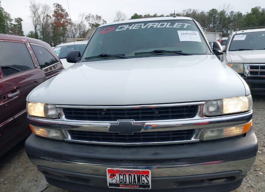Photo 12 of 2005 Chevrolet Tahoe LS (VIN 1GNEC13T35R159145)