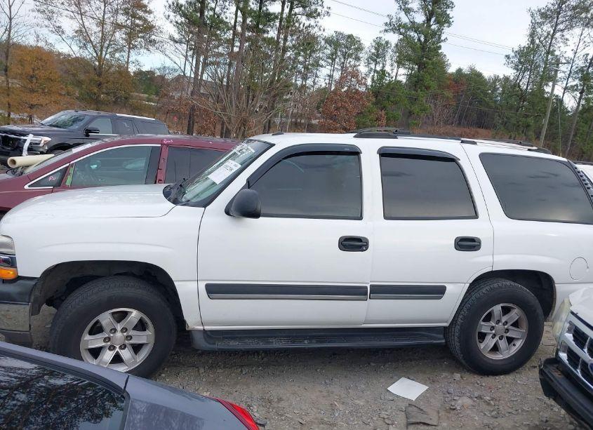 Photo 14 of 2005 Chevrolet Tahoe LS (VIN 1GNEC13T35R159145)