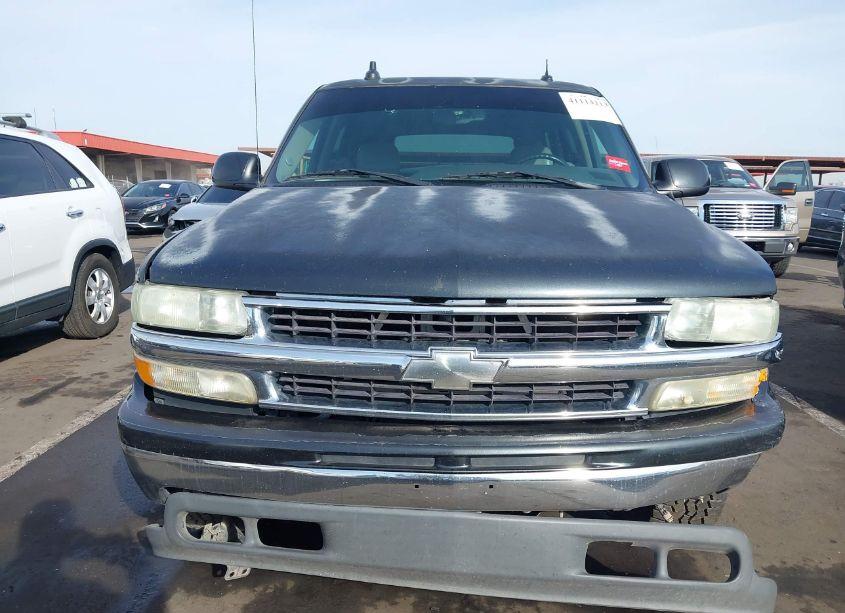 Photo 13 of 2003 Chevrolet Tahoe LT (VIN 1GNEC13T43R118455)