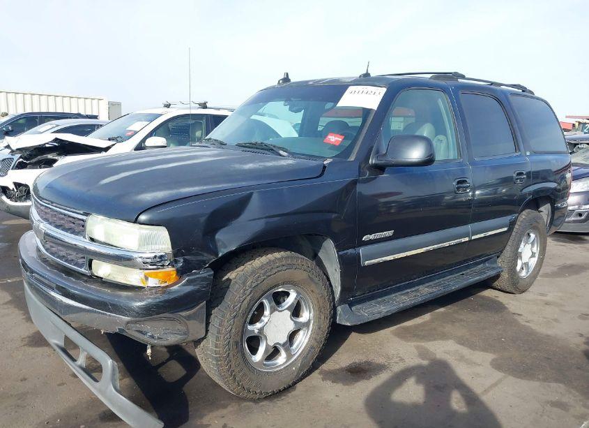 Photo 2 of 2003 Chevrolet Tahoe LT (VIN 1GNEC13T43R118455)