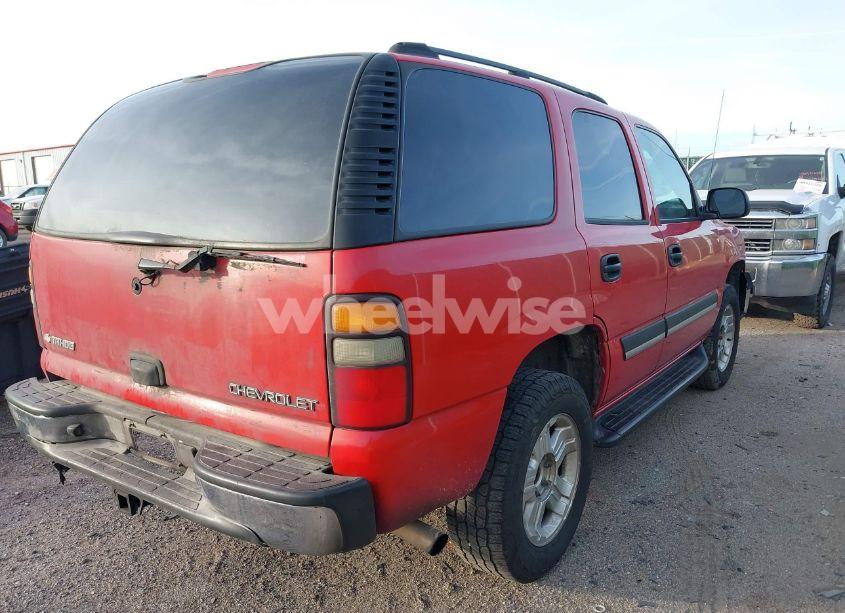 Photo 4 of 2004 Chevrolet Tahoe LS (VIN 1GNEC13T44R216290)