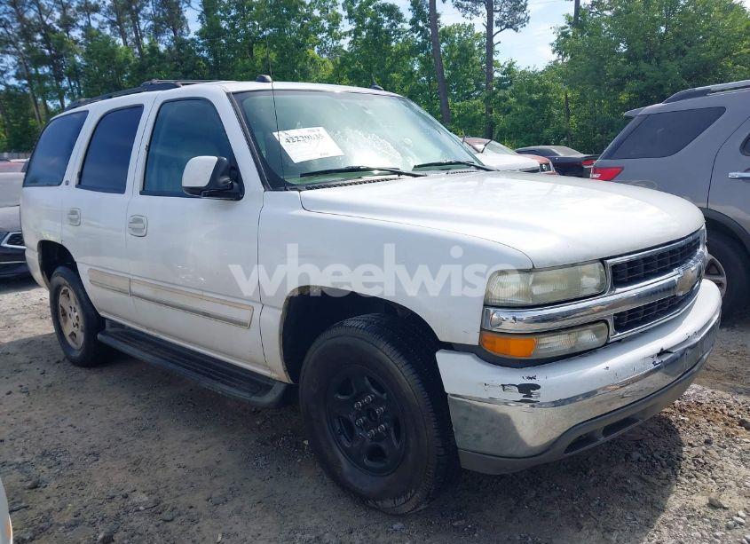 2005 Chevrolet Tahoe LT (VIN 1GNEC13T45R101304) main photo
