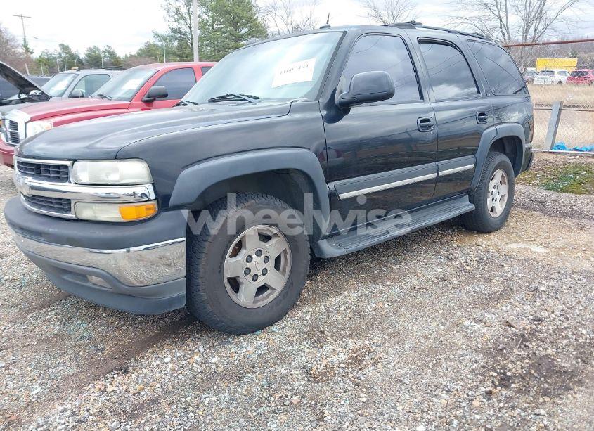Photo 2 of 2005 Chevrolet Tahoe LT (VIN 1GNEC13T45R181817)