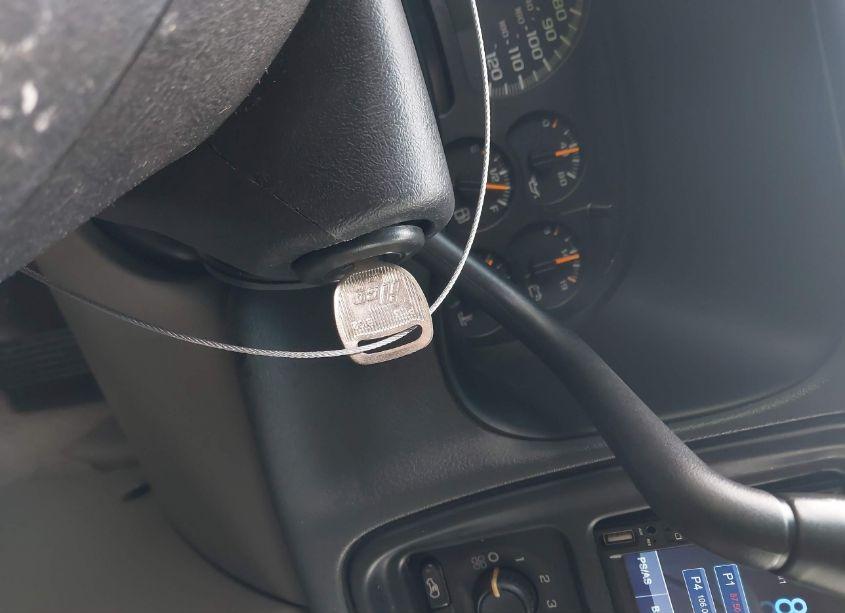 Photo 11 of 2005 Chevrolet Tahoe LS (VIN 1GNEC13T45R272120)