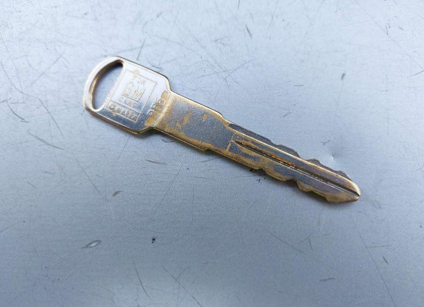 Photo 11 of 2001 Chevrolet Tahoe LT (VIN 1GNEC13T51J163271)