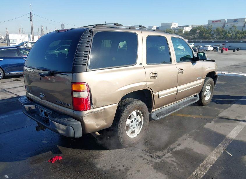 Photo 4 of 2003 Chevrolet Tahoe LT (VIN 1GNEC13T53R139198)