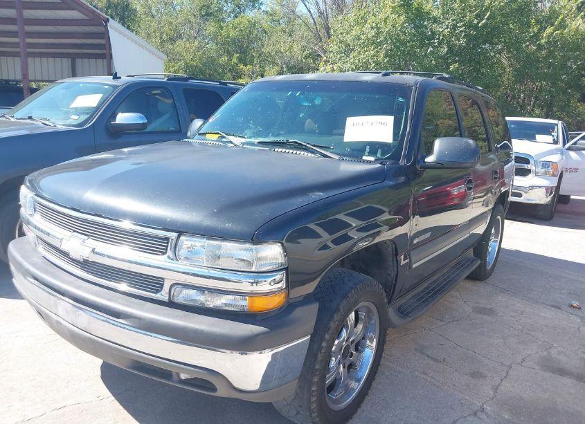 Photo 2 of 2003 Chevrolet Tahoe LT (VIN 1GNEC13T53R165171)