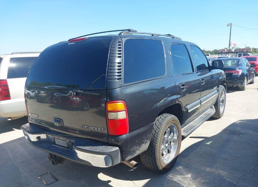 Photo 4 of 2003 Chevrolet Tahoe LT (VIN 1GNEC13T53R165171)