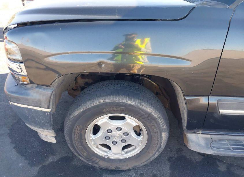 Photo 15 of 2005 Chevrolet Tahoe LS (VIN 1GNEC13T55R119357)