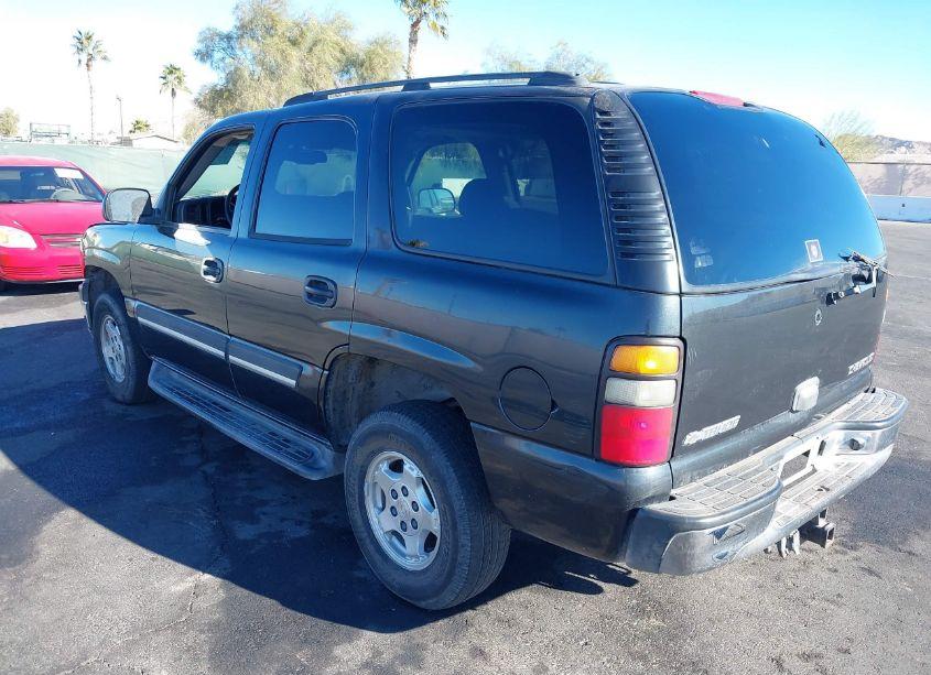 Photo 3 of 2005 Chevrolet Tahoe LS (VIN 1GNEC13T55R119357)