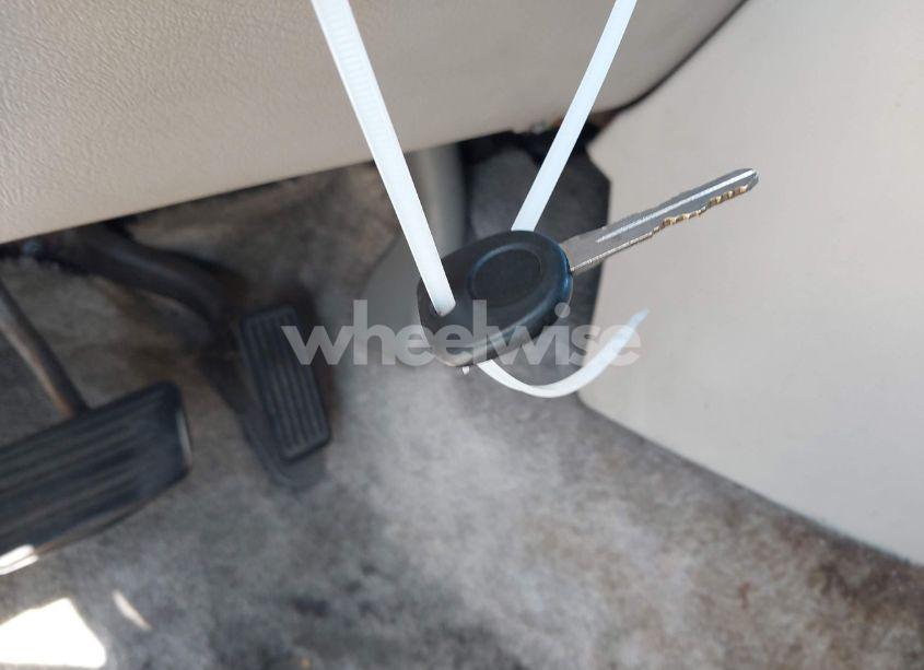 Photo 11 of 2000 Chevrolet Tahoe ALL NEW LS (VIN 1GNEC13T5YJ158744)