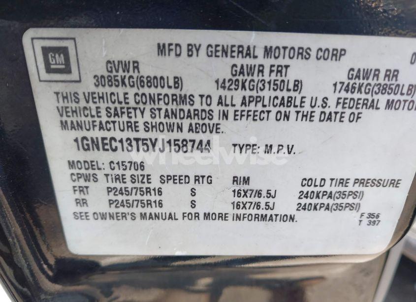 Photo 9 of 2000 Chevrolet Tahoe ALL NEW LS (VIN 1GNEC13T5YJ158744)