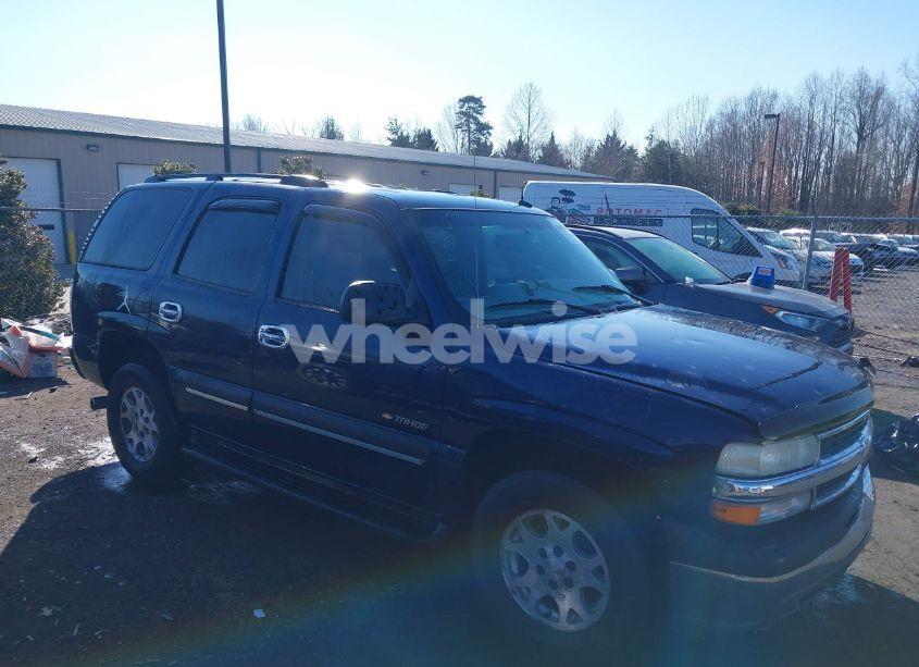 2003 Chevrolet Tahoe LS (VIN 1GNEC13T63R133555) main photo