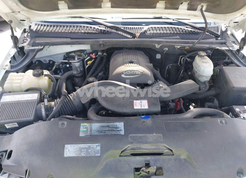 Photo 10 of 2005 Chevrolet Tahoe LT (VIN 1GNEC13T65J229350)