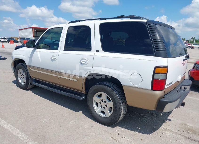 Photo 3 of 2005 Chevrolet Tahoe LT (VIN 1GNEC13T65J229350)