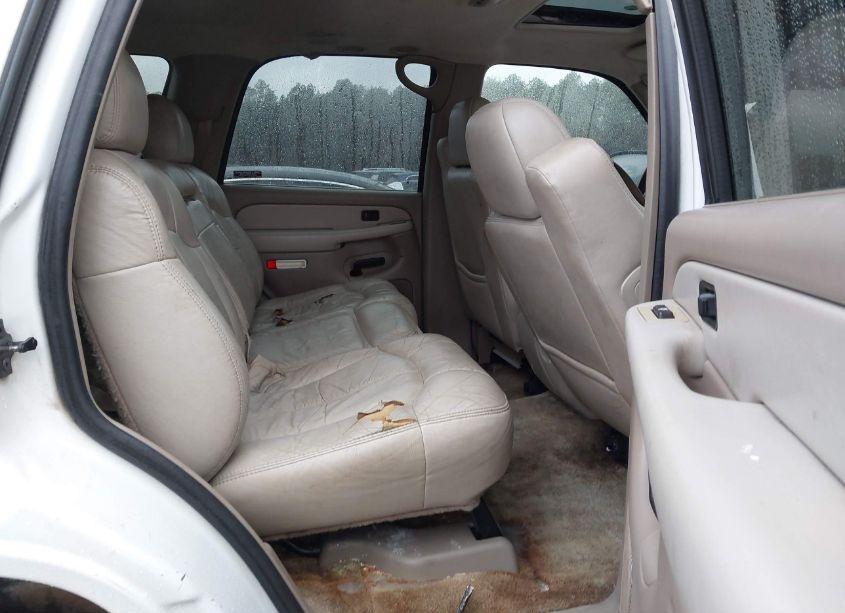 Photo 8 of 2001 Chevrolet Tahoe LT (VIN 1GNEC13T71J168343)