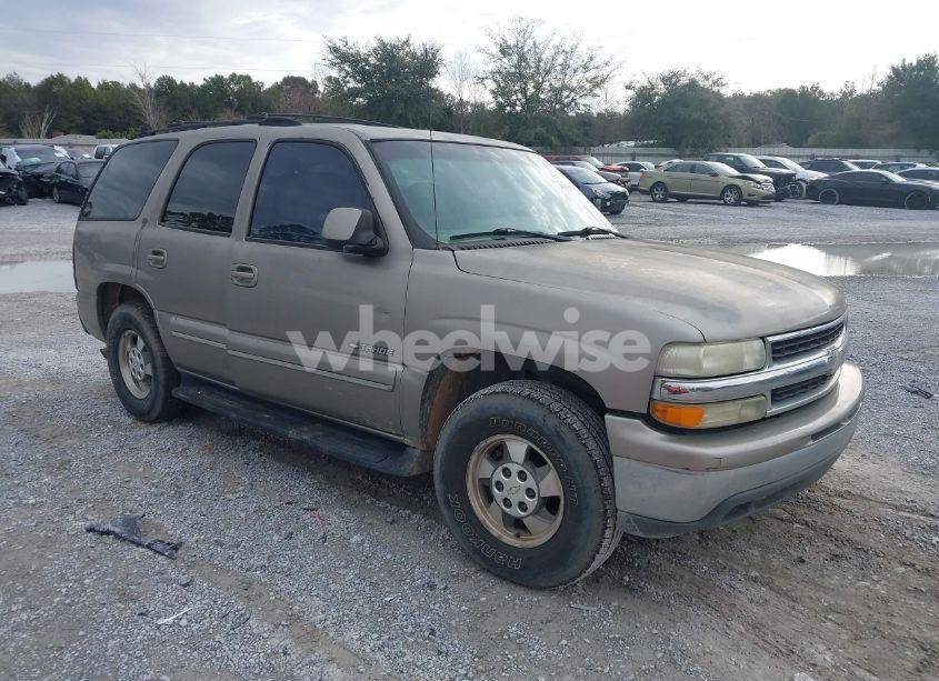 2001 Chevrolet Tahoe LT (VIN 1GNEC13T71J262240) main photo