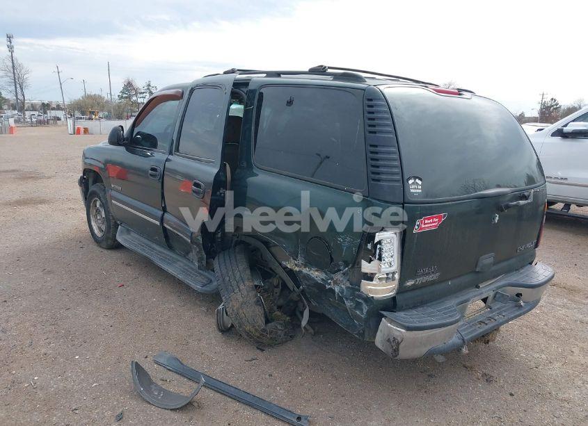 Photo 3 of 2001 Chevrolet Tahoe LS (VIN 1GNEC13T71R126532)