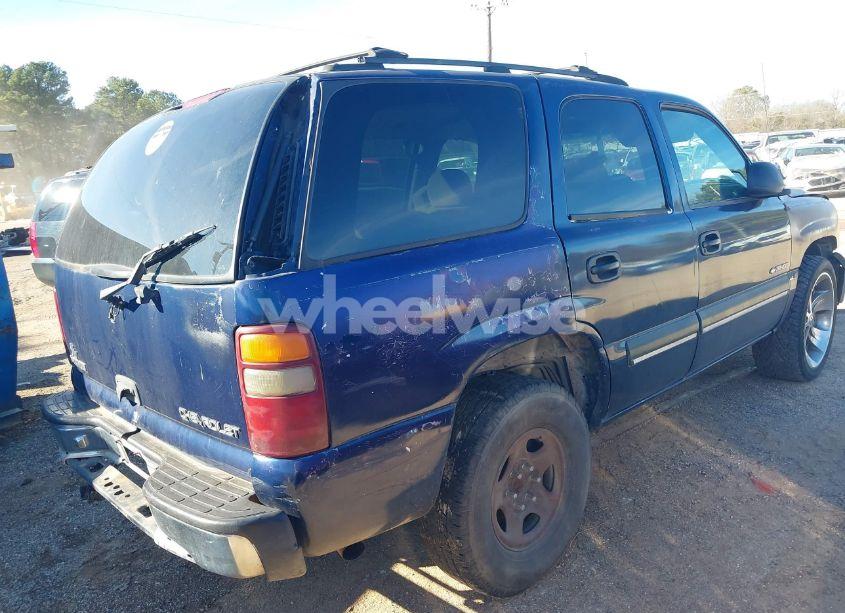 Photo 14 of 2001 Chevrolet Tahoe LS (VIN 1GNEC13T71R178601)