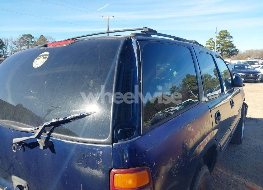 Photo 15 of 2001 Chevrolet Tahoe LS (VIN 1GNEC13T71R178601)