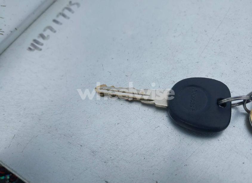 Photo 11 of 2003 Chevrolet Tahoe LT (VIN 1GNEC13T73R263893)