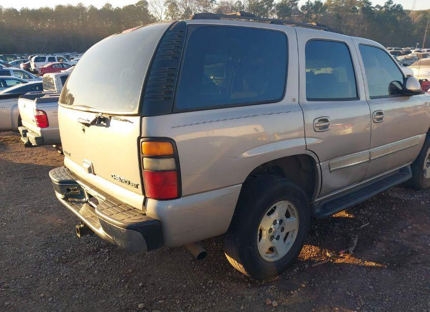 Photo 6 of 2005 Chevrolet Tahoe LT (VIN 1GNEC13T75J117897)