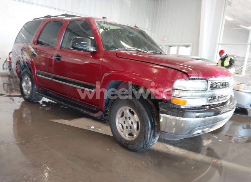 2005 Chevrolet Tahoe LS (VIN 1GNEC13T75J253589) main photo