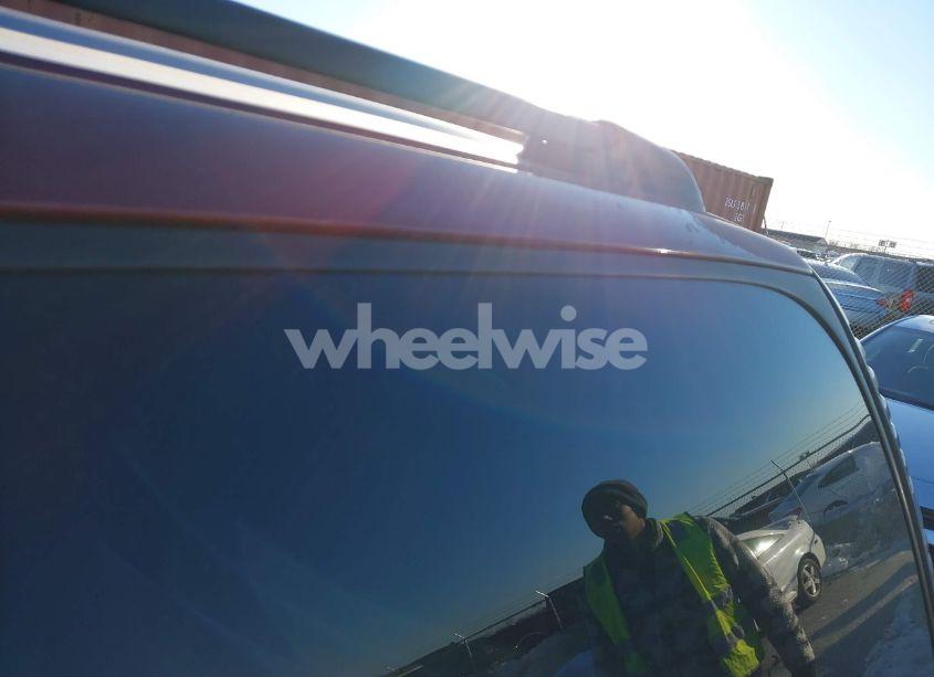 Photo 11 of 2005 Chevrolet Tahoe LS (VIN 1GNEC13T75J253589)