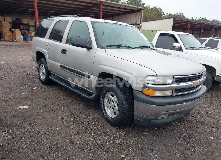 2005 Chevrolet Tahoe LS (VIN 1GNEC13T75R225390) main photo