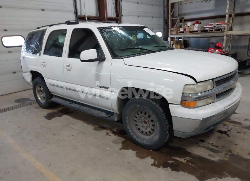2001 Chevrolet Tahoe LT (VIN 1GNEC13T81J165371) main photo