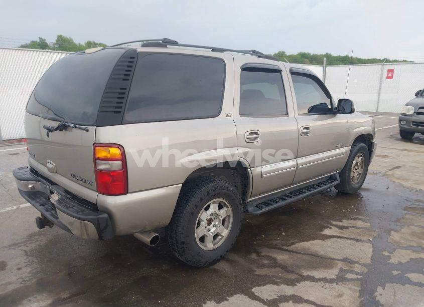 Photo 4 of 2001 Chevrolet Tahoe LT (VIN 1GNEC13T81J178816)