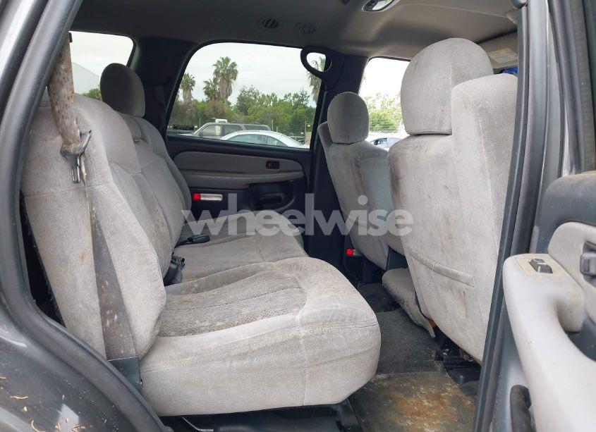 Photo 8 of 2001 Chevrolet Tahoe LS (VIN 1GNEC13T81R119458)