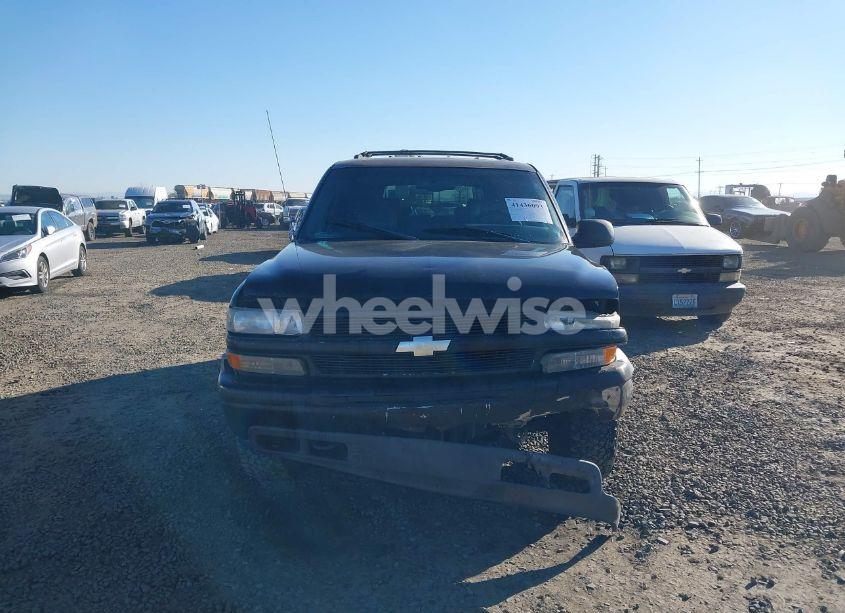 Photo 13 of 2001 Chevrolet Tahoe LS (VIN 1GNEC13T81R141783)