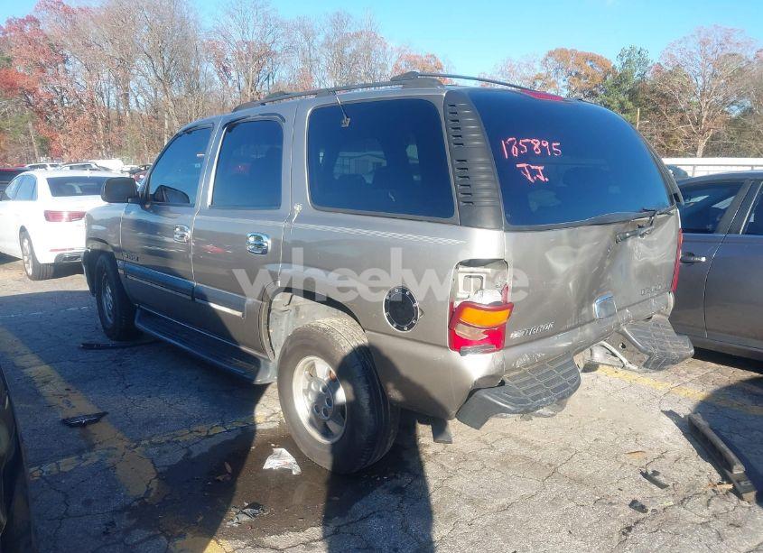 Photo 3 of 2001 Chevrolet Tahoe LS (VIN 1GNEC13T81R185895)