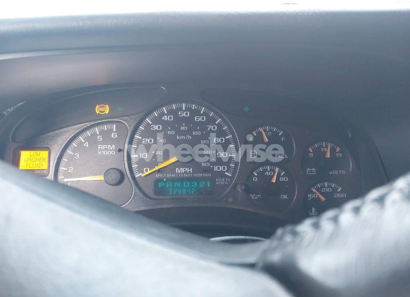 Photo 7 of 2001 Chevrolet Tahoe LS (VIN 1GNEC13T81R185895)