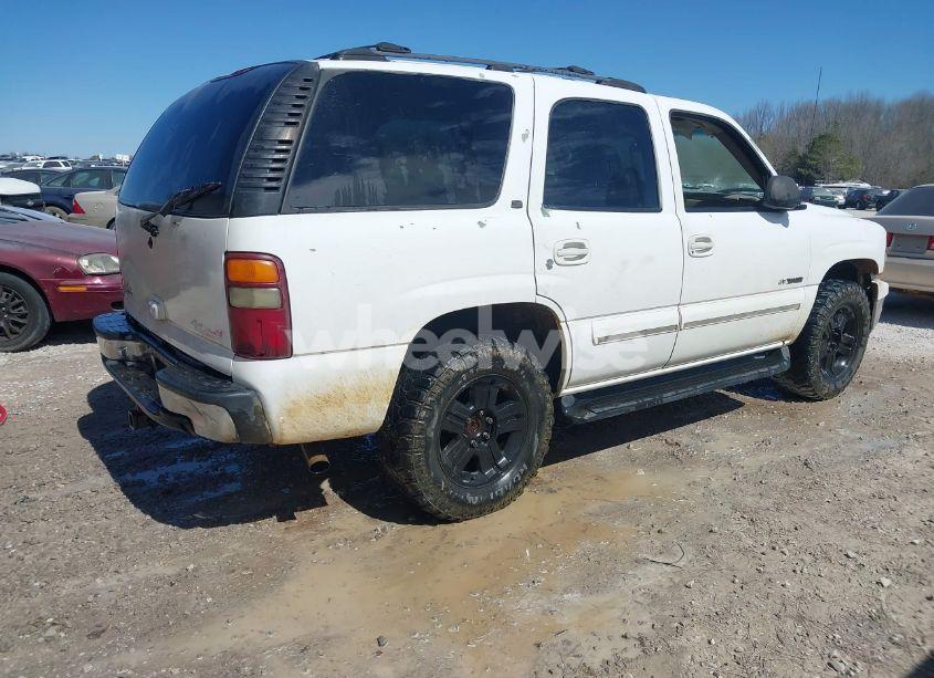 Photo 4 of 2001 Chevrolet Tahoe LT (VIN 1GNEC13T81R190806)