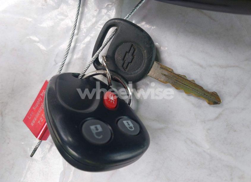 Photo 11 of 2004 Chevrolet Tahoe LT (VIN 1GNEC13T84J316407)