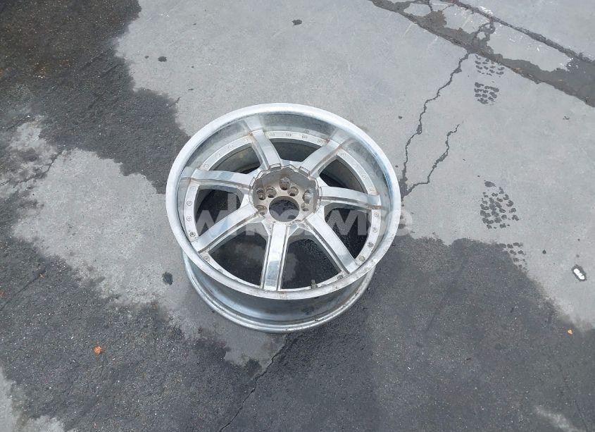 Photo 12 of 2004 Chevrolet Tahoe LT (VIN 1GNEC13T84J316407)