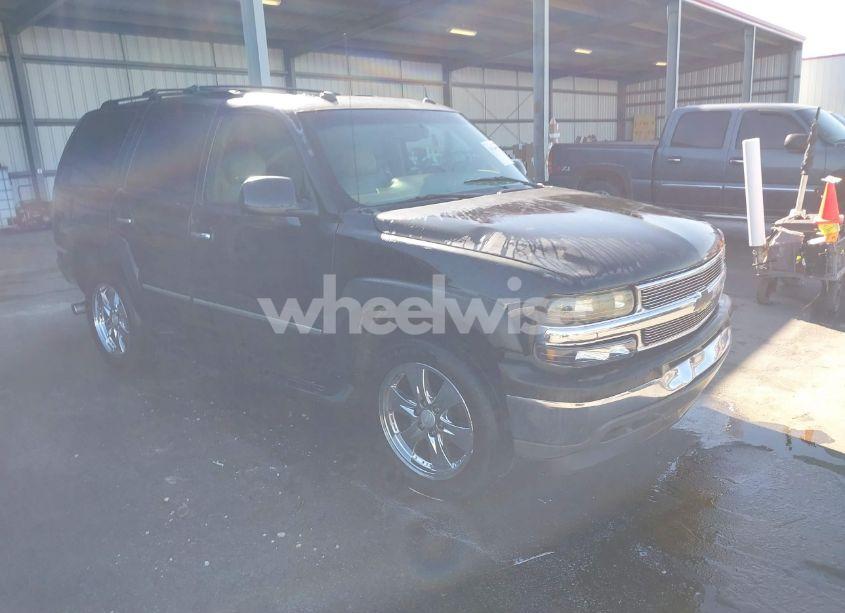 2005 Chevrolet Tahoe LT (VIN 1GNEC13T85J189143) main photo