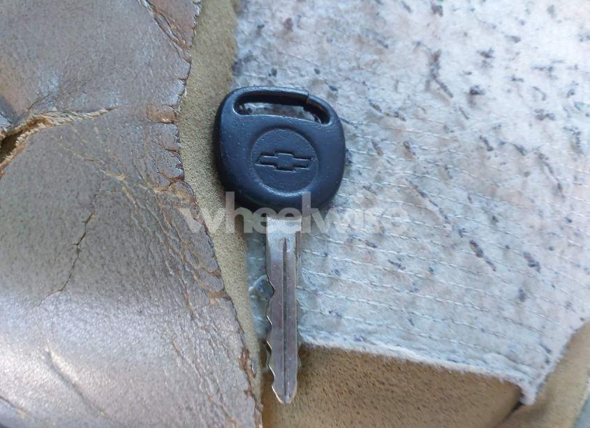 Photo 11 of 2005 Chevrolet Tahoe LT (VIN 1GNEC13T85J189143)